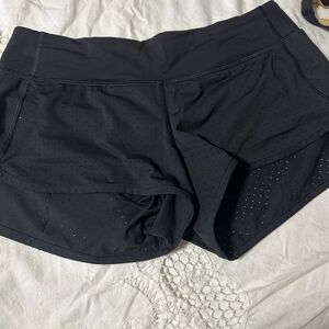 Lululemon Women’s Speed Up Running Shorts Black Perforated Size 6